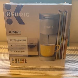 Keurig Mini - Grey NWT